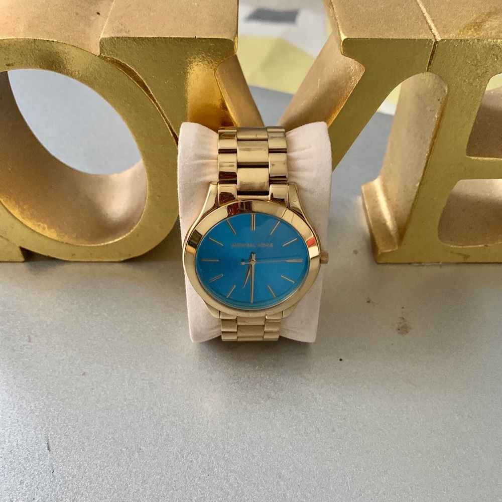 MICHAEL KORS